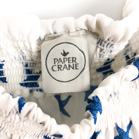 Paper Crane Cold Shoulder Star Top - Picture 3 of 4